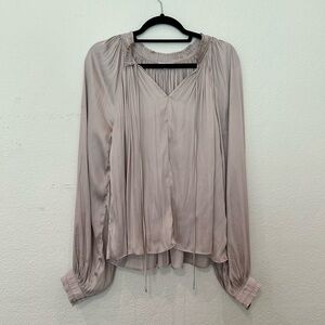 Elegant Women's Gray Blouse
